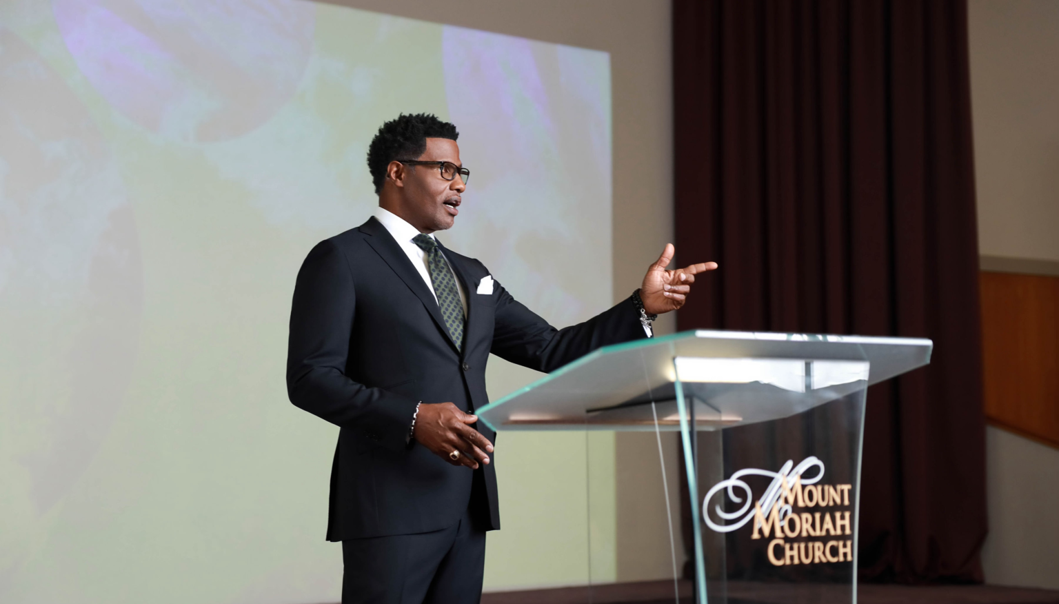 Mount Moriah Church Building LifeChanging Relationships that Bridge People to God